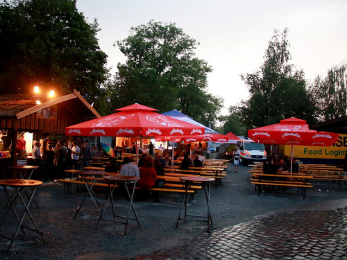 Hofer Volksfest 2016 Tag 3 Sonntag Abends Münchner Zwietracht Festplatz – Foto 33