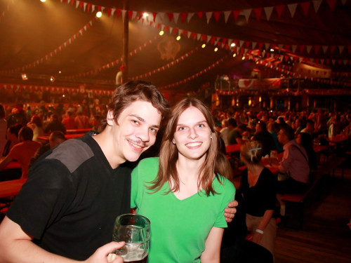 Hofer Volksfest 2016 Tag 3 Sonntag Abends Münchner Zwietracht Festplatz – Foto 51