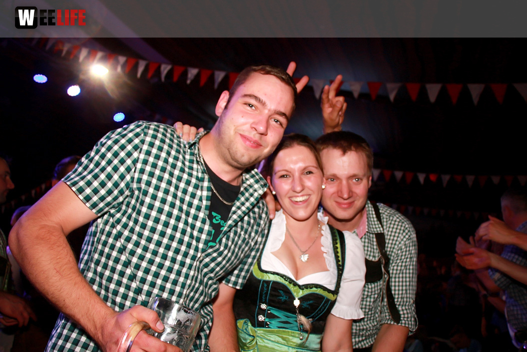 Hofer Volksfest 2016 Tag der Sparkasse Isartaler Hexen