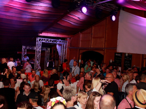 Hofer Volksfest 2016 Tag der Sparkasse Isartaler Hexen – Foto 32