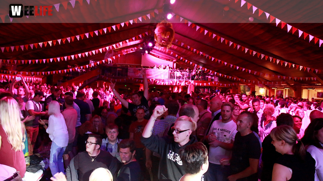 Hofer Volksfest 2016 Tag der Sparkasse Isartaler Hexen