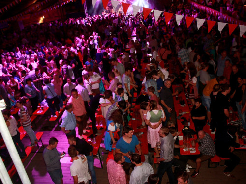 Hofer Volksfest 2016 Tag der Sparkasse Isartaler Hexen – Foto 130