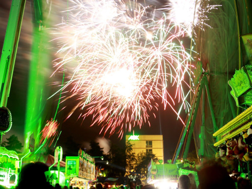 Hofer Volksfest 2016 Tag 8 Freitag Feuerwerk – Foto 19