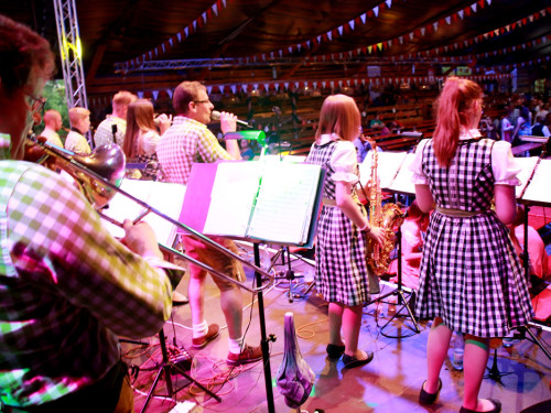 Hofer Volksfest 2016 letzer Tag Stadtkapelle Teuschnitz – Foto 8