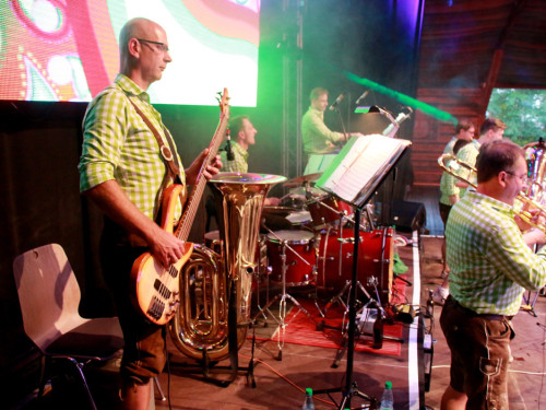 Hofer Volksfest 2016 letzer Tag Stadtkapelle Teuschnitz – Foto 10