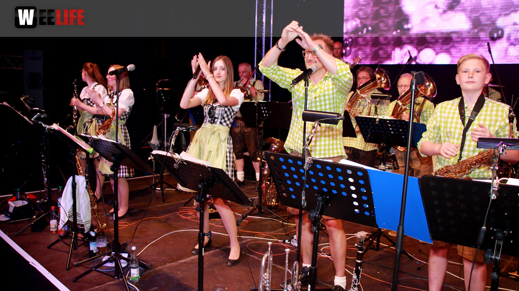 Hofer Volksfest 2016 letzer Tag Stadtkapelle Teuschnitz