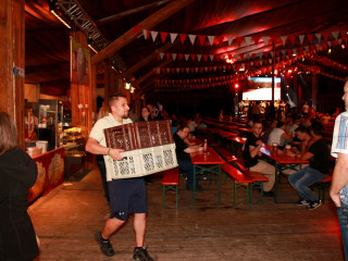 Foto 179330 im Album