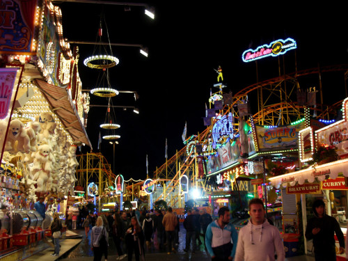 Hamburger Dom Abends 10.8.2016 – Foto 15