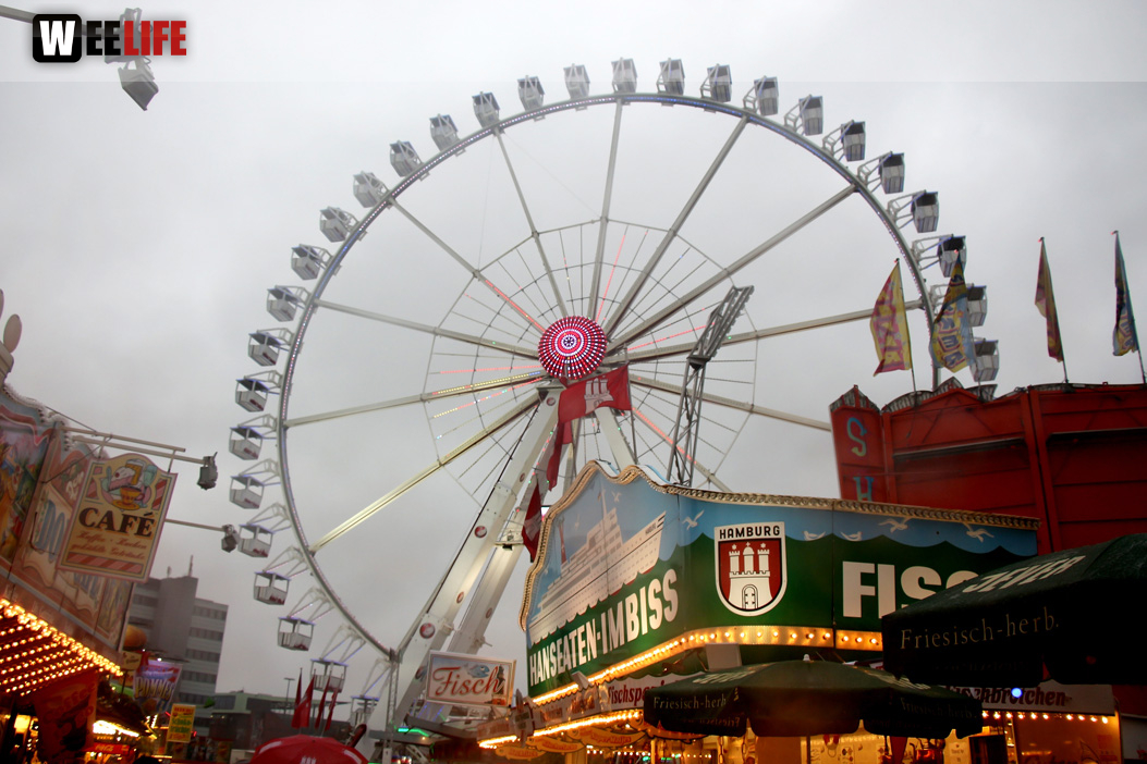 Hamburger Dom Abends 11.8.2016