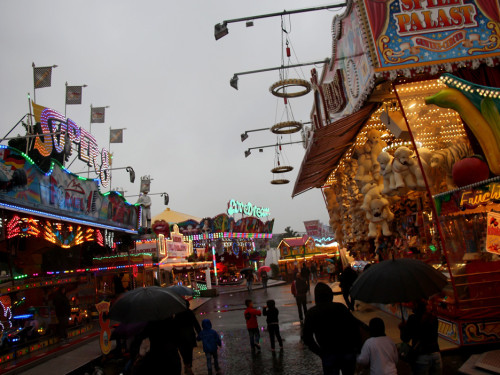 Hamburger Dom Abends 11.8.2016 – Foto 9