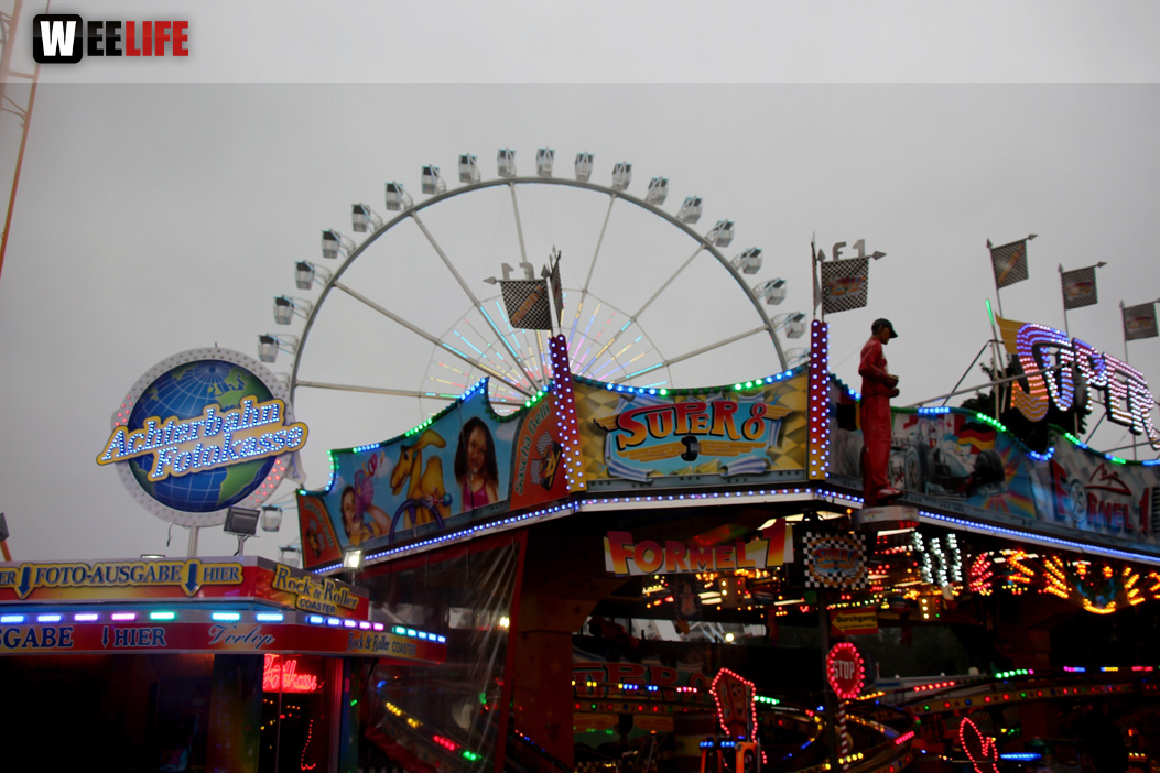 Hamburger Dom Abends 11.8.2016