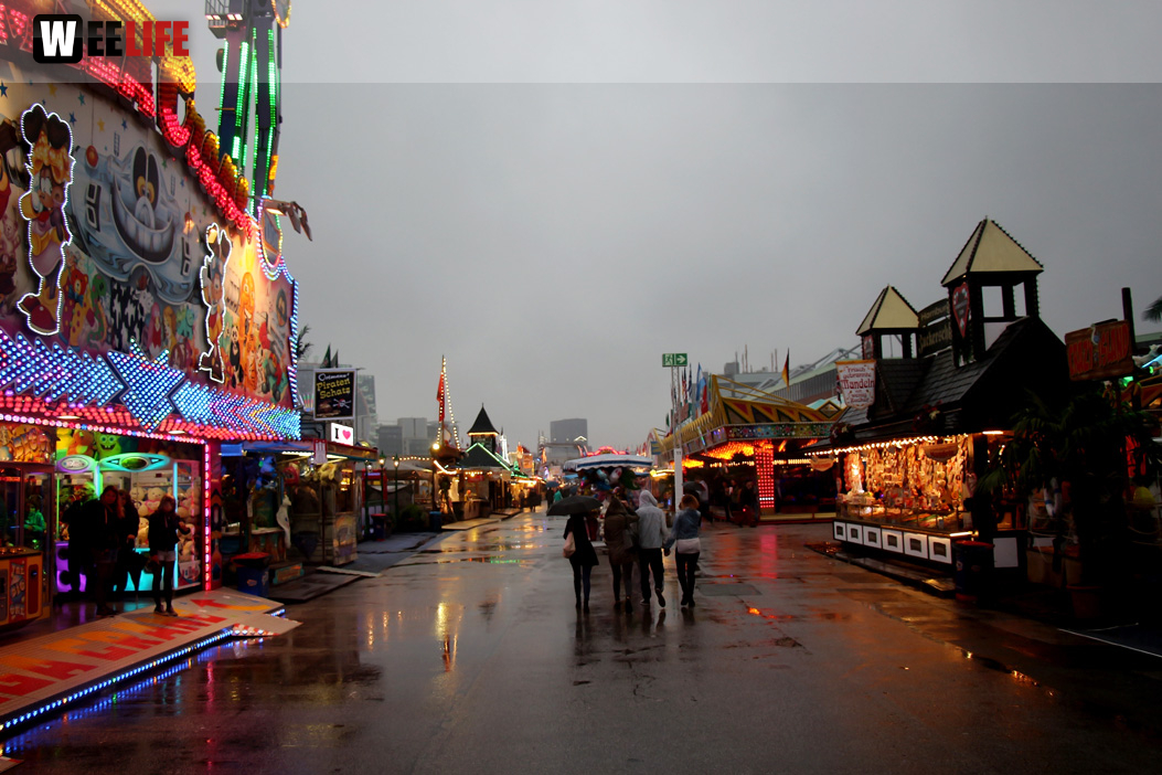 Hamburger Dom Abends 11.8.2016