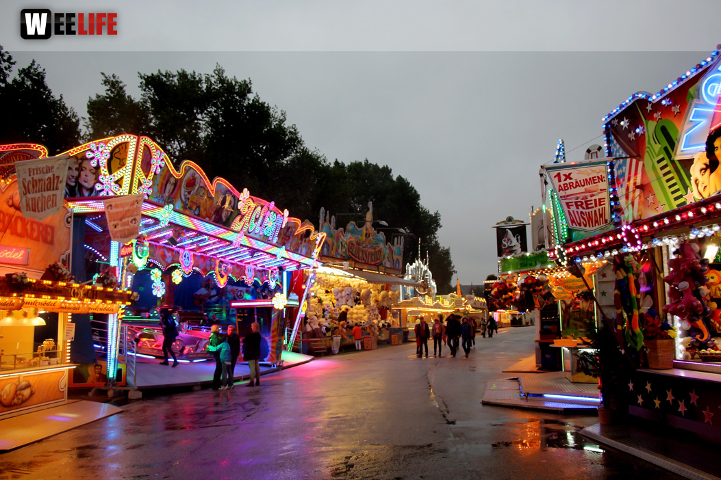 Hamburger Dom Abends 11.8.2016