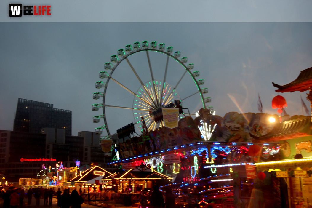 Hamburger Dom Abends 11.8.2016