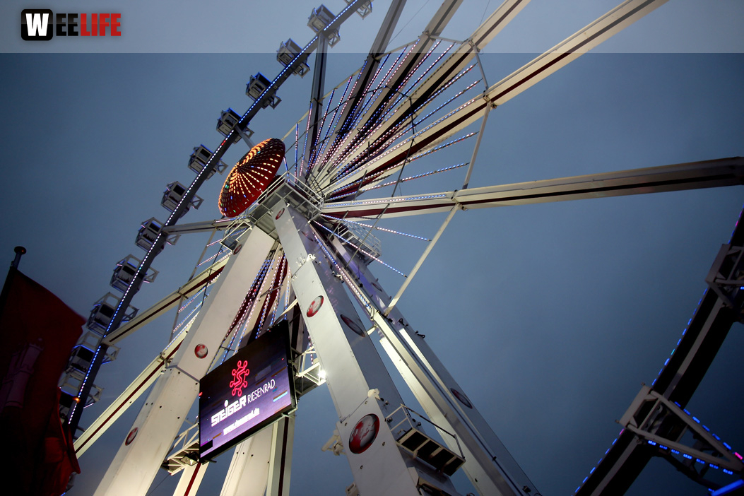 Hamburger Dom Abends 11.8.2016
