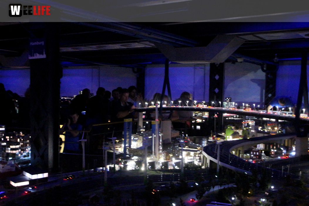 Minautur Wunderland Hamburg Nachts