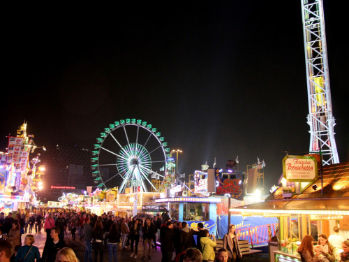 Hamburger Dom Abends 12.8.2016 – Foto 34