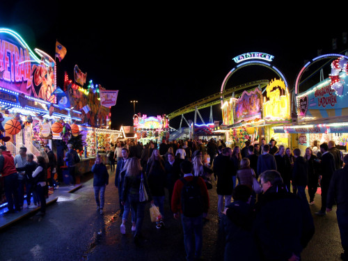 Hamburger Dom Abends 12.8.2016 – Foto 41