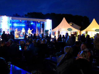 Foto 181300 im Album
