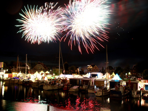 Hafenfest Niendorf Feuerwerk 14.8.16 – Foto 16