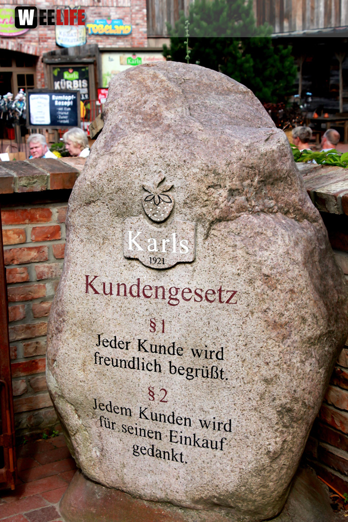 Karls Erdbeerdorf