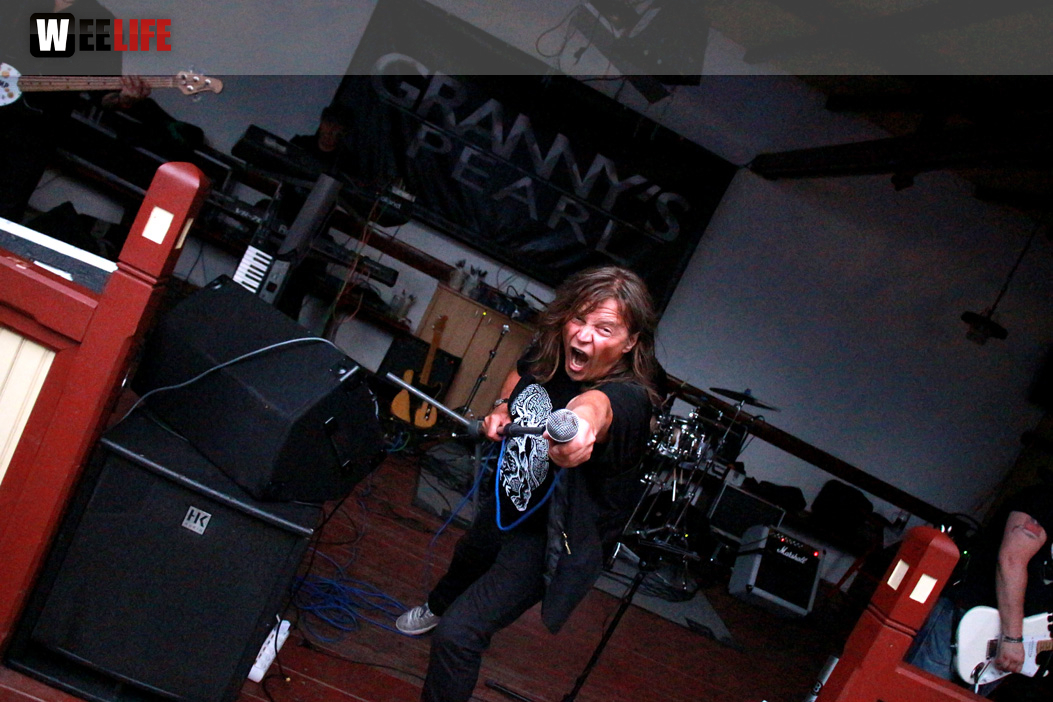 Granny\'s Pearl LIVE