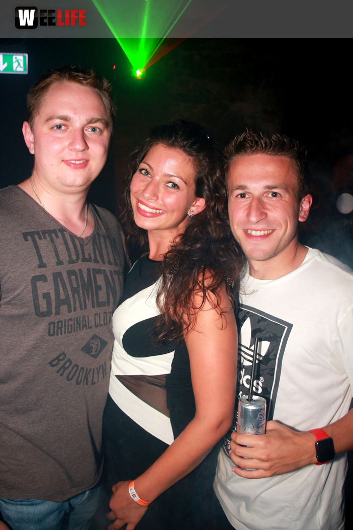 Black Base mit DJs Kingsize, MX