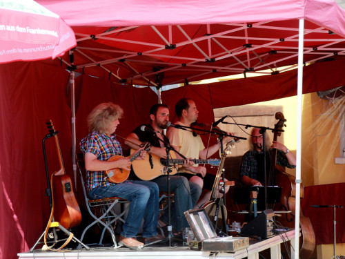 Sommerfest Folkclub Isaar mit Seldom Sober Company,Baharya, Sonia – Foto 40