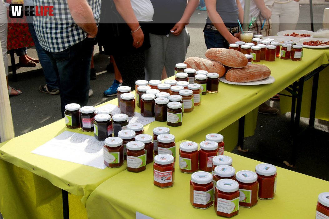 5. Hofer Chilifest mit Livemusik Farmers Five