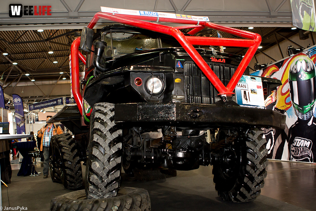 AMI - Auto Mobil International