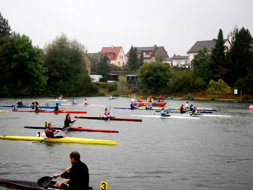 Int. HofRegatta im Kanu-Sprint – Foto 26