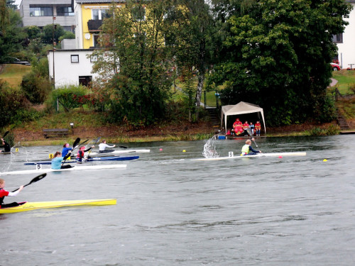 Int. HofRegatta im Kanu-Sprint – Foto 46