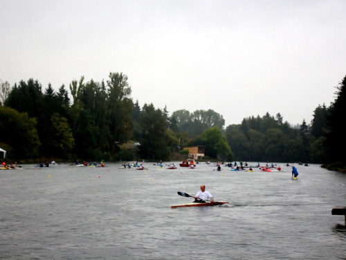 Int. HofRegatta im Kanu-Sprint – Foto 54