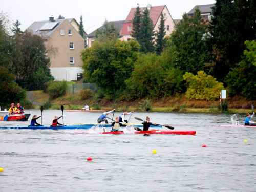 Int. HofRegatta im Kanu-Sprint – Foto 60