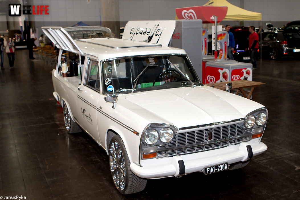 AMI - Auto Mobil International