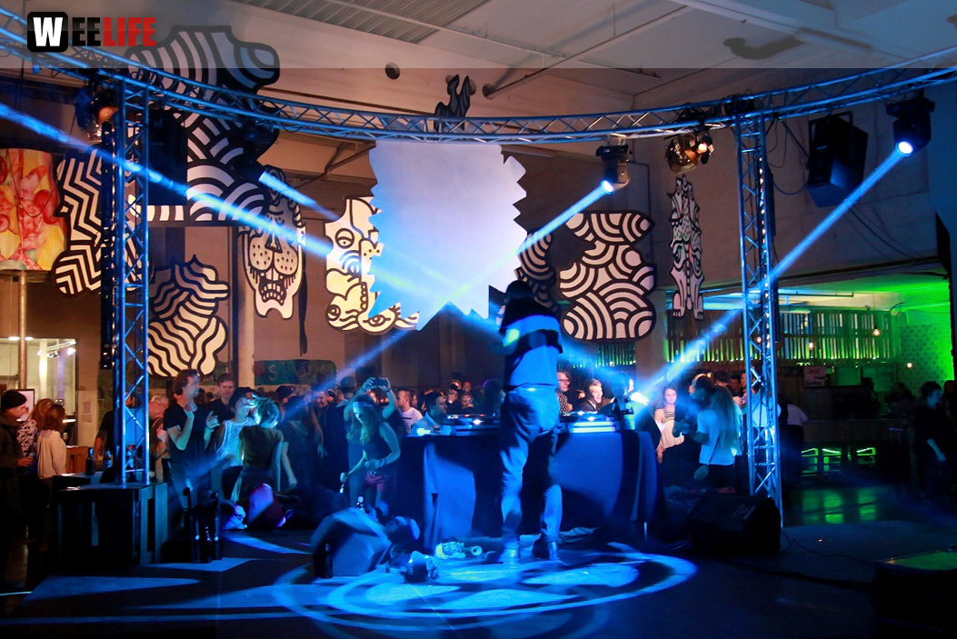 Vulcan Dance Party mit DJ NOMAD und MC Hoftexplosion 2