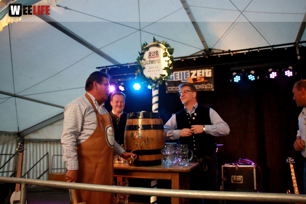 Festeröffnung mit Festanstich Stefan Müller 1. Gattendorfer Oktoberfestla