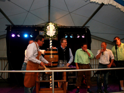 Festeröffnung mit Festanstich Stefan Müller 1. Gattendorfer Oktoberfestla – Foto 26