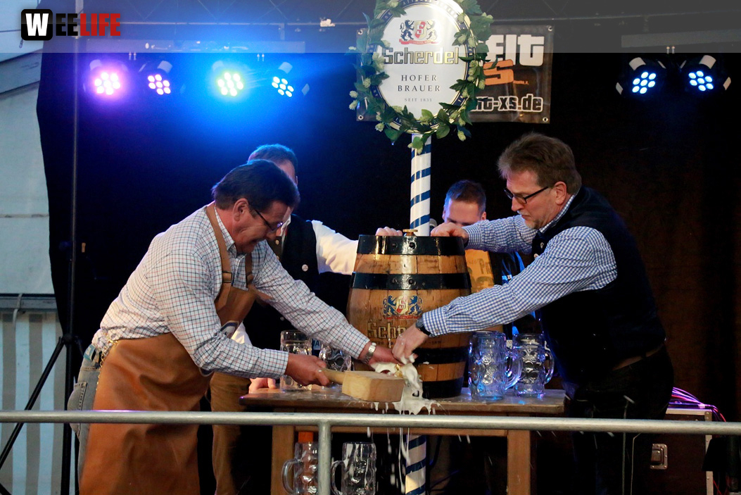 Festeröffnung mit Festanstich Stefan Müller 1. Gattendorfer Oktoberfestla