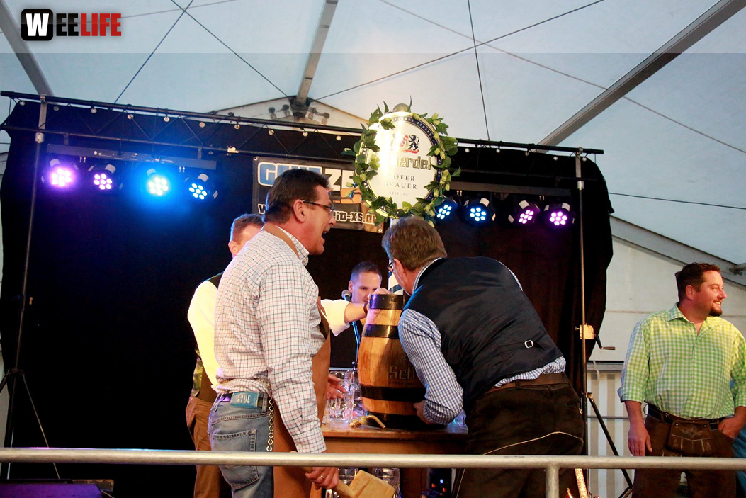 Festeröffnung mit Festanstich Stefan Müller 1. Gattendorfer Oktoberfestla