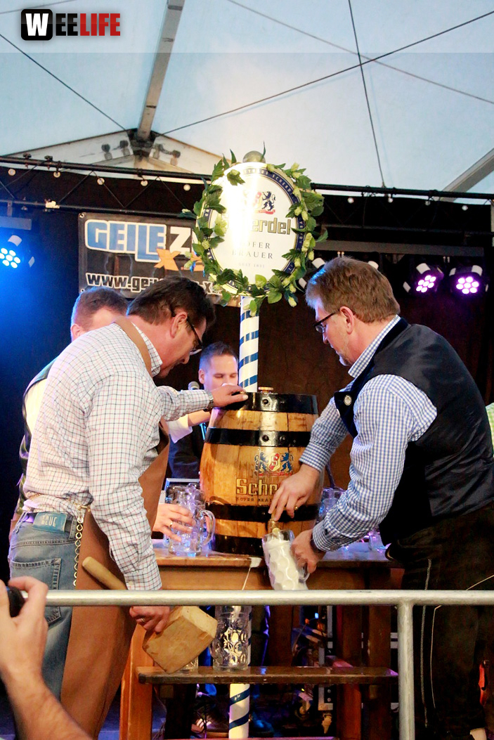 Festeröffnung mit Festanstich Stefan Müller 1. Gattendorfer Oktoberfestla