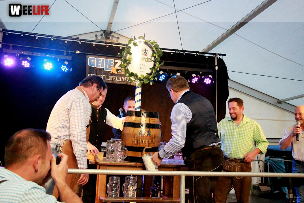 Festeröffnung mit Festanstich Stefan Müller 1. Gattendorfer Oktoberfestla