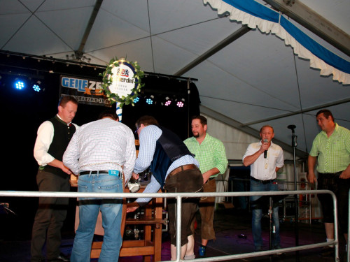 Festeröffnung mit Festanstich Stefan Müller 1. Gattendorfer Oktoberfestla – Foto 37