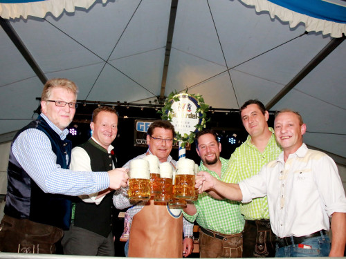Festeröffnung mit Festanstich Stefan Müller 1. Gattendorfer Oktoberfestla – Foto 45