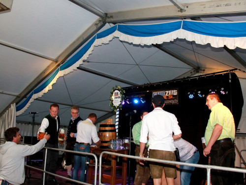 Festeröffnung mit Festanstich Stefan Müller 1. Gattendorfer Oktoberfestla – Foto 47