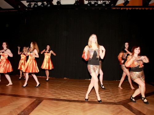 Schwarzweiß Ball mit Pina Colada – Foto 22