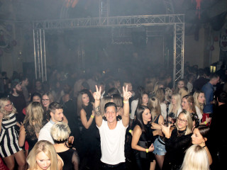 Foto 188391 im Album