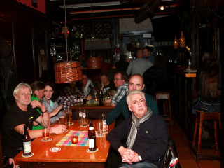 Vorschau des vorherigen Fotos