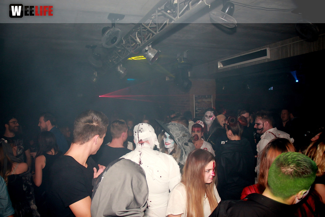 Happy Halloween mit DJ Alex Estevez