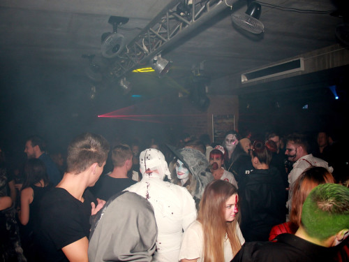 Happy Halloween mit DJ Alex Estevez – Foto 2